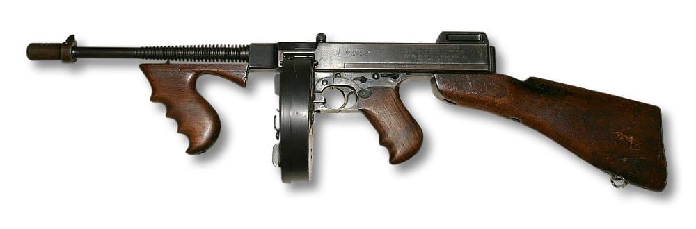 Thompson M1928 submachine gun with drum magazine