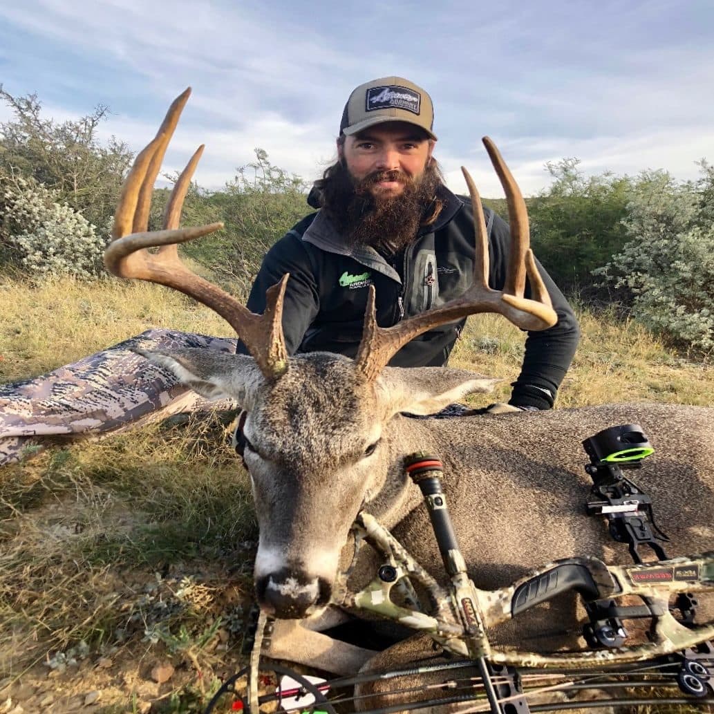 Advantage Archery logo