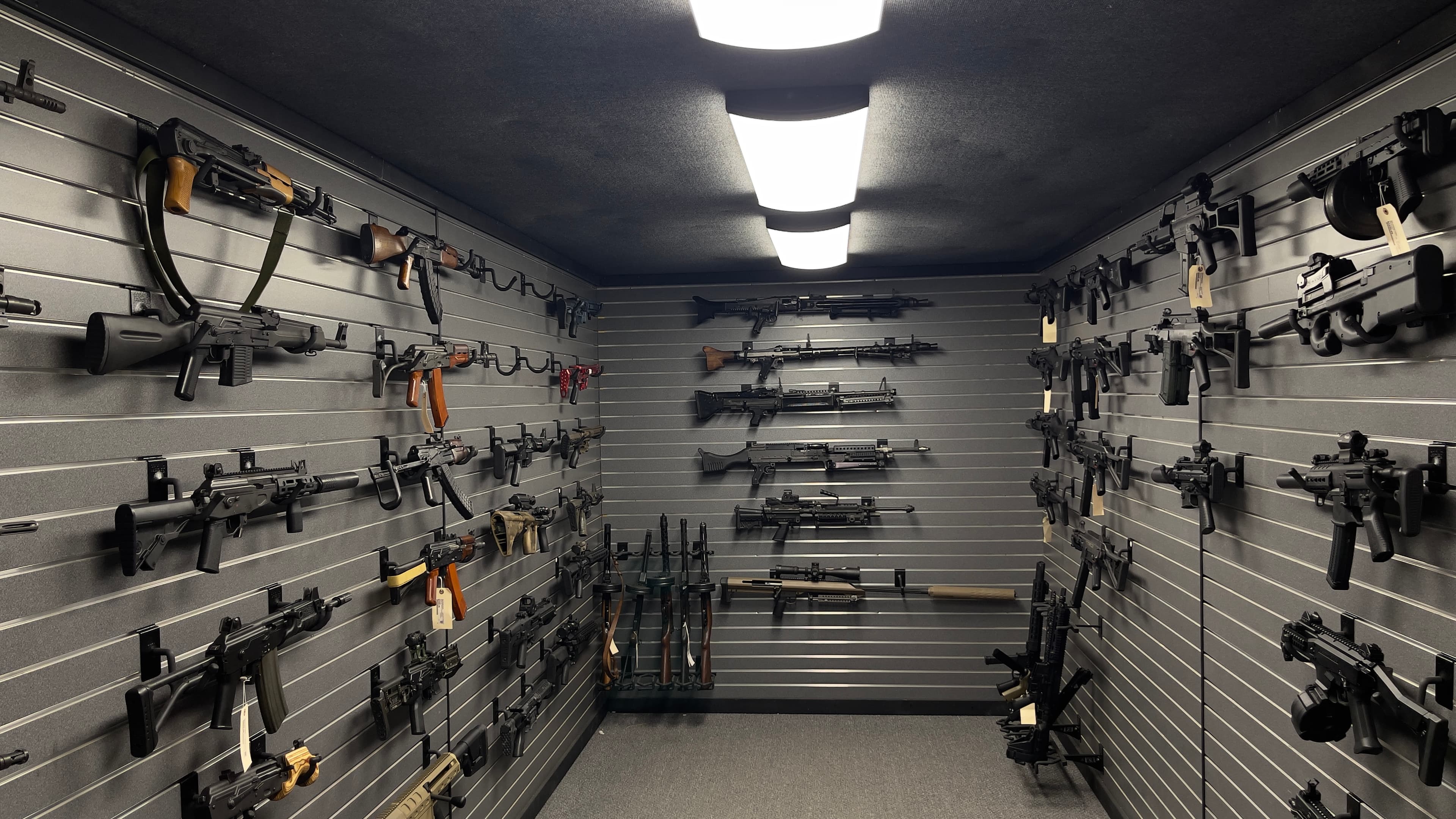 Shaw Armament Systems logo