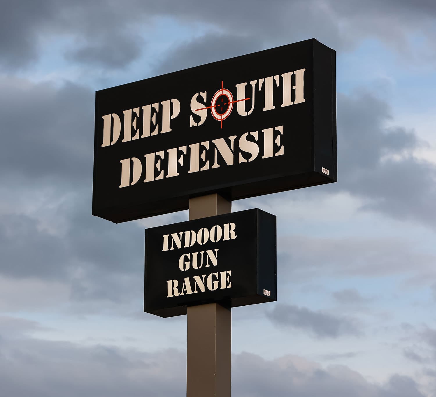 Deep South Defense logo