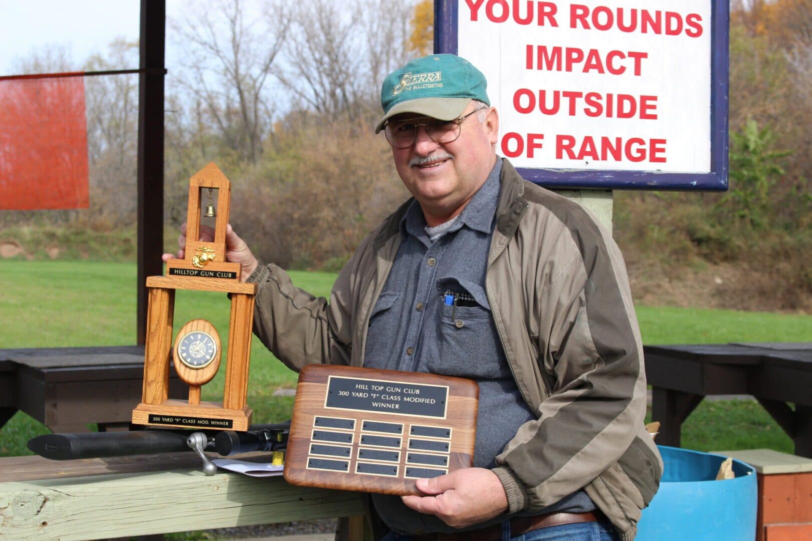 Hilltop Gun Club logo