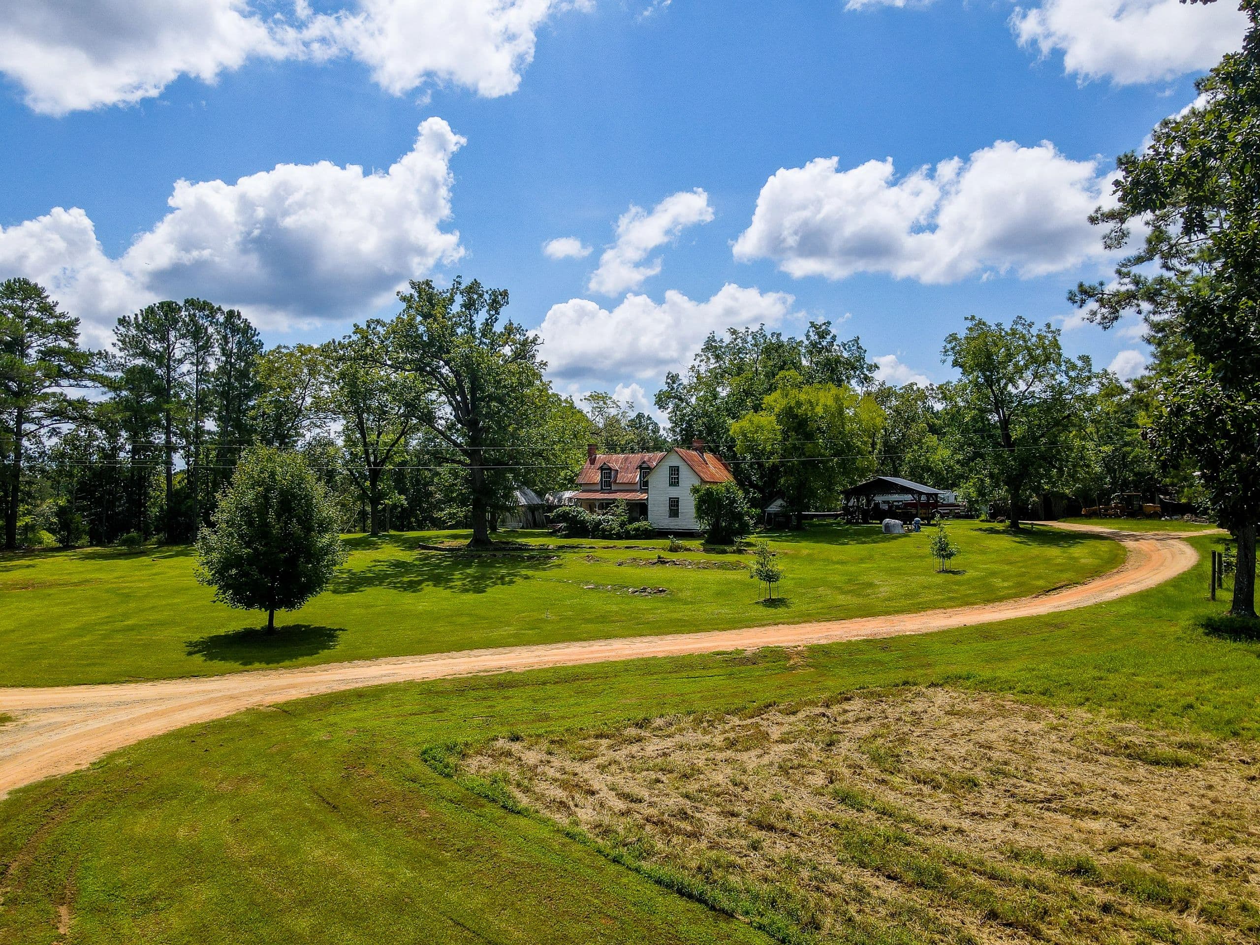 Old Hudson Plantation logo