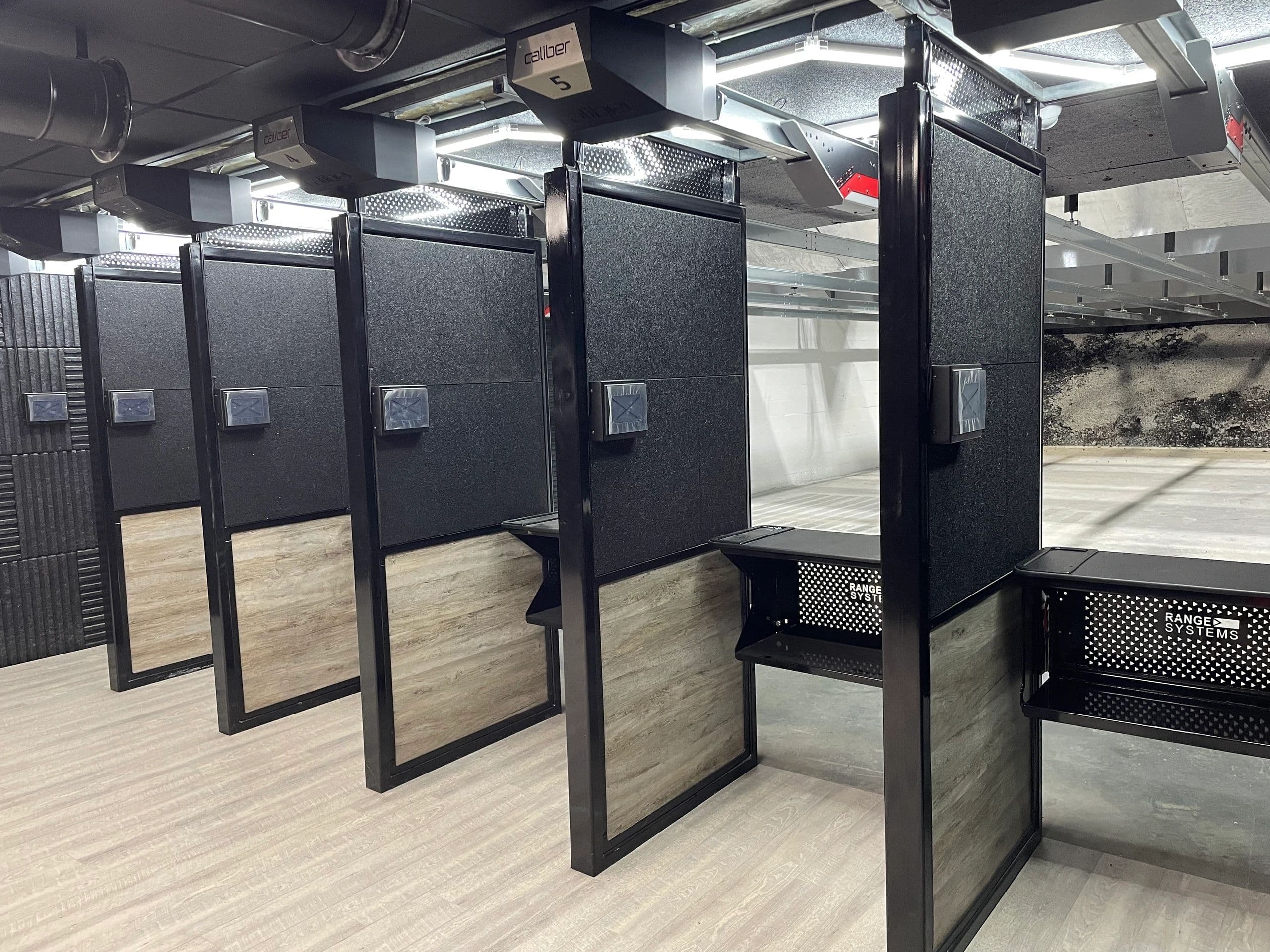 Alfie's Gun Range logo