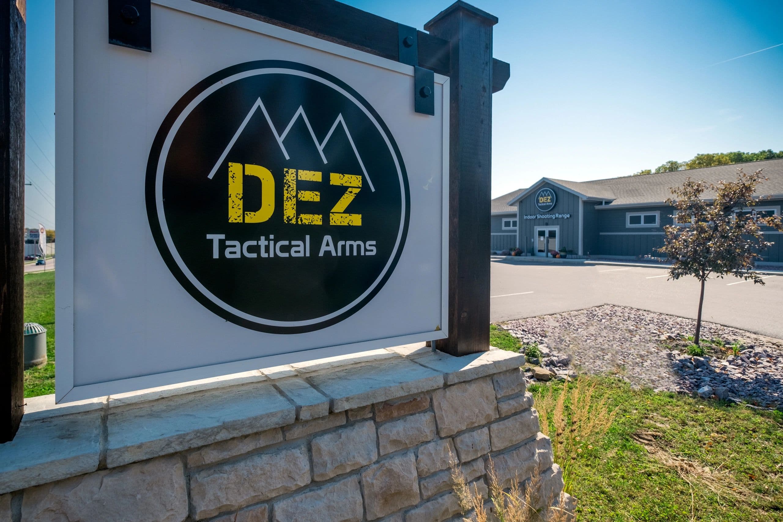 DEZ Tactical Arms logo