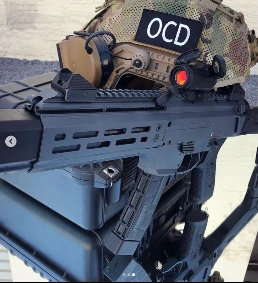 ORiley Custom Designs, LLC logo