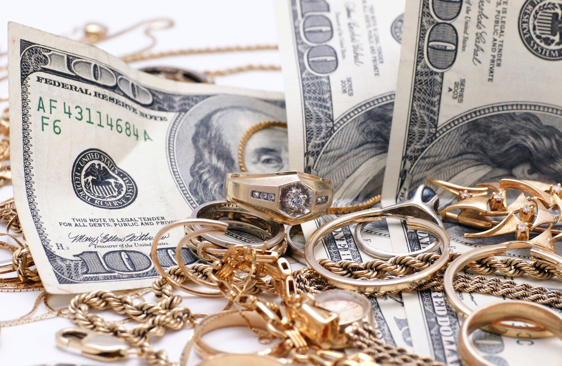 Classic Pawn and Gun logo