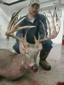 Hunting Tracts - Roger D. Smith logo