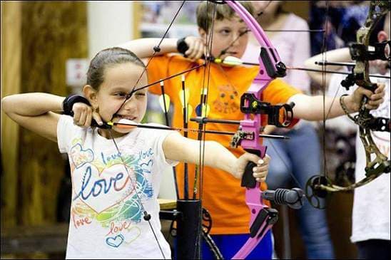 Trader Jan's Archery Pro-Shop: Shoots a logo