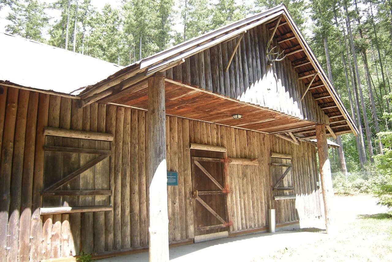 Gun and Archery Range at Issaquah Sportsmen's Club logo