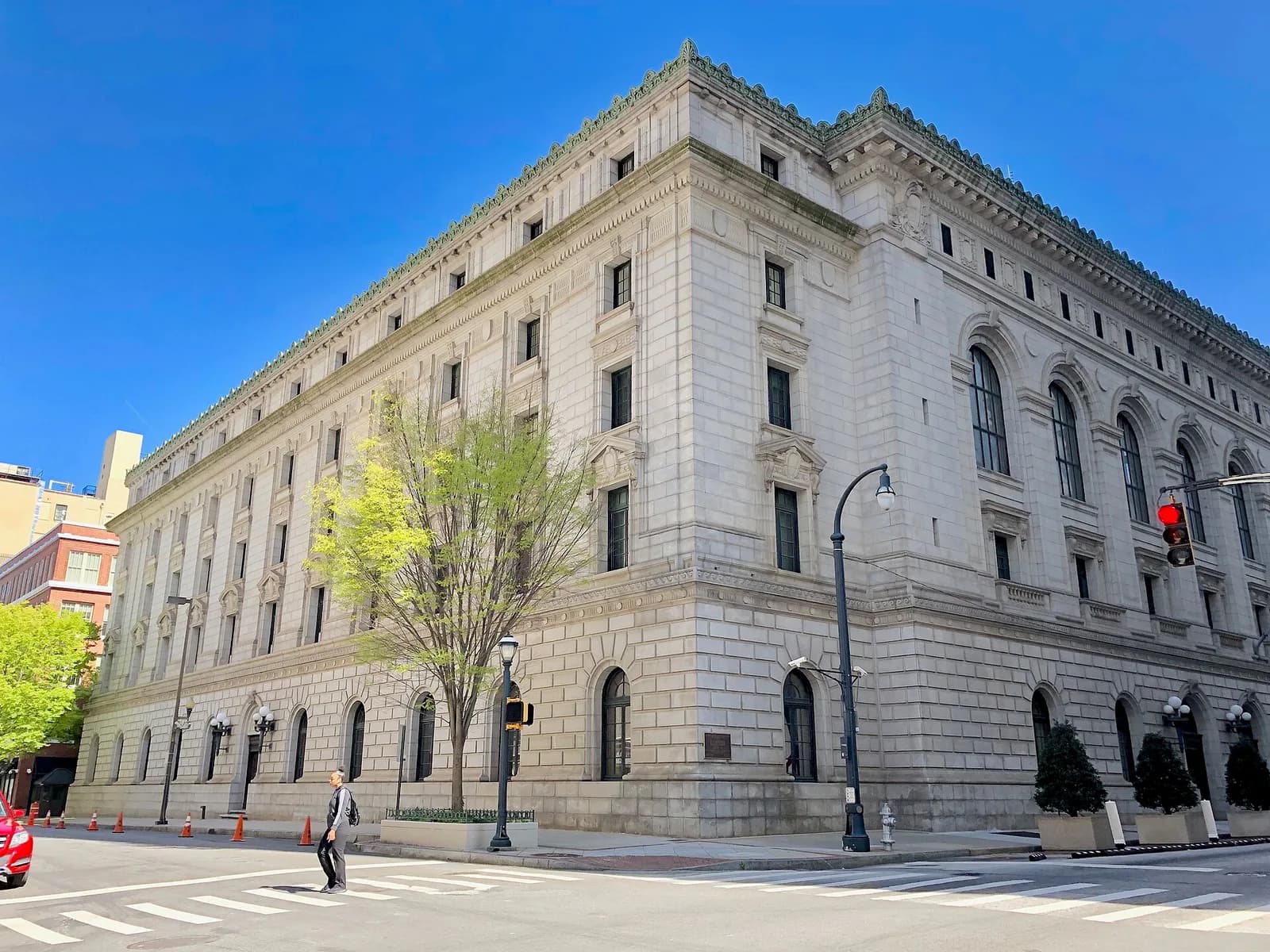 Ninth Circuit Strikes California Open-Carry Ban