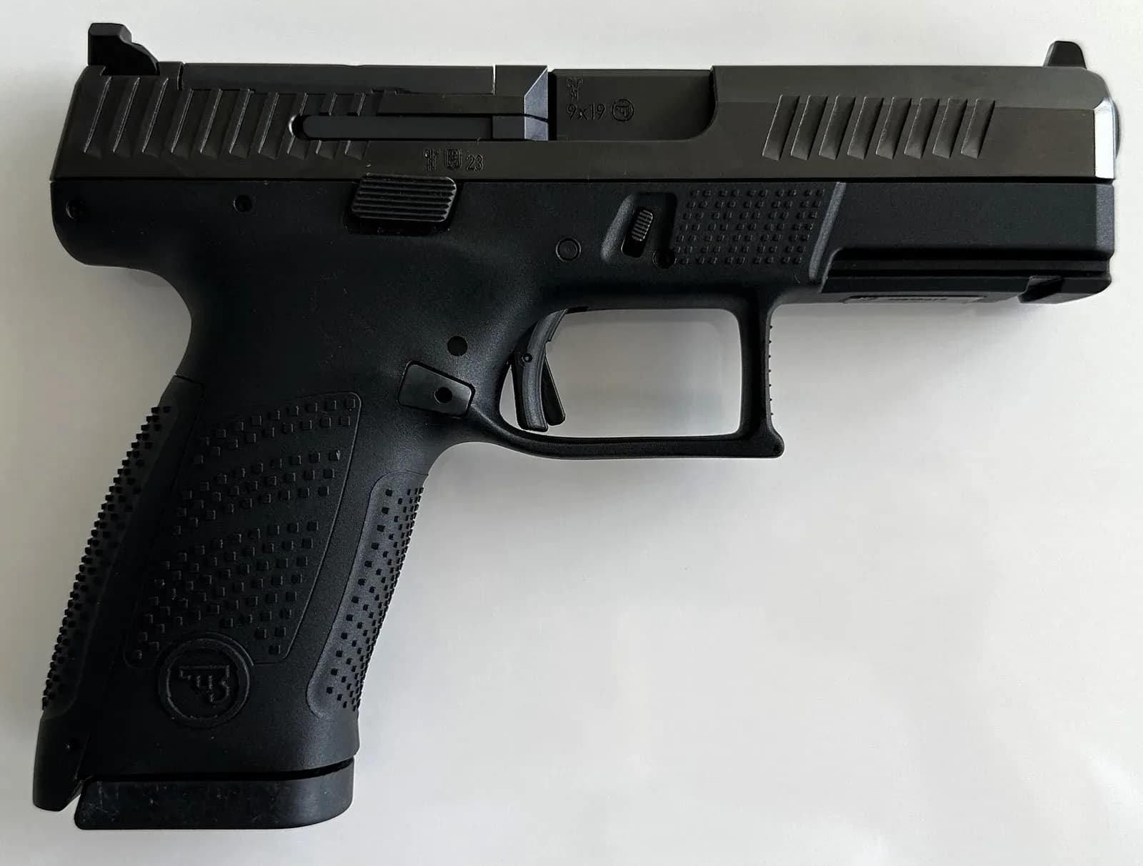 CZ P-10 C
