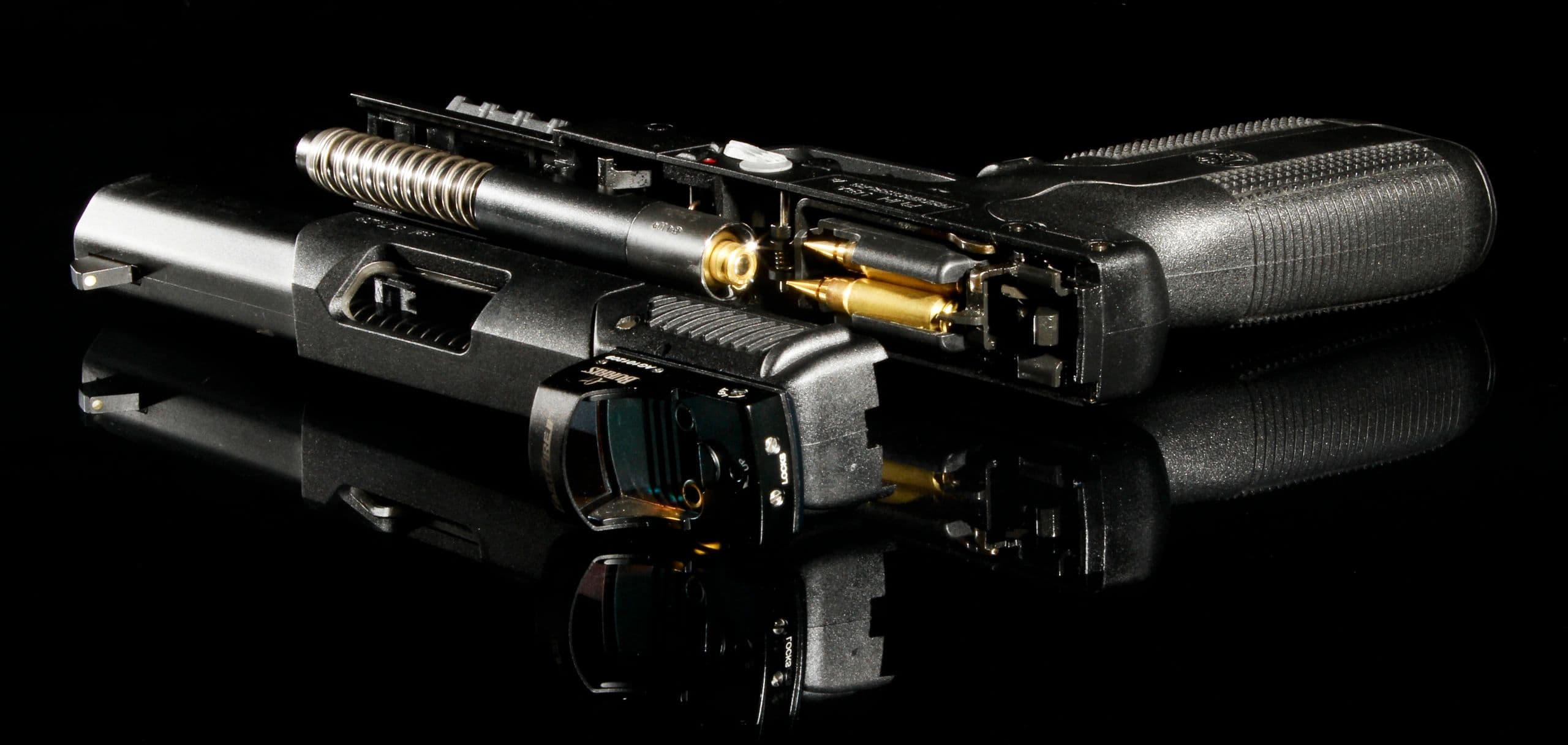 Five Seven Red Dot logo