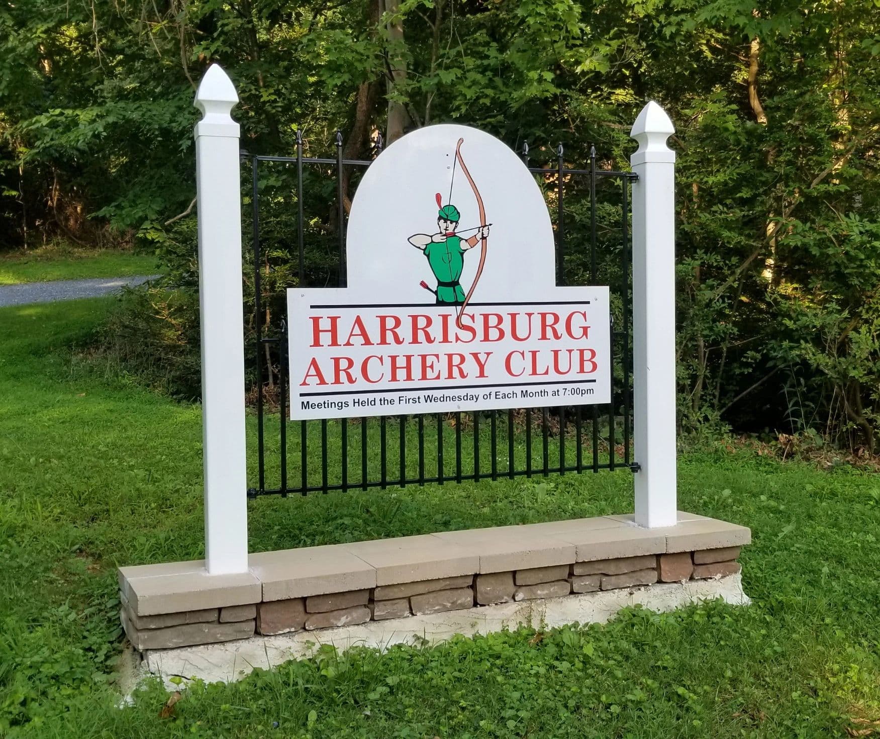 Harrisburg Archery Club logo